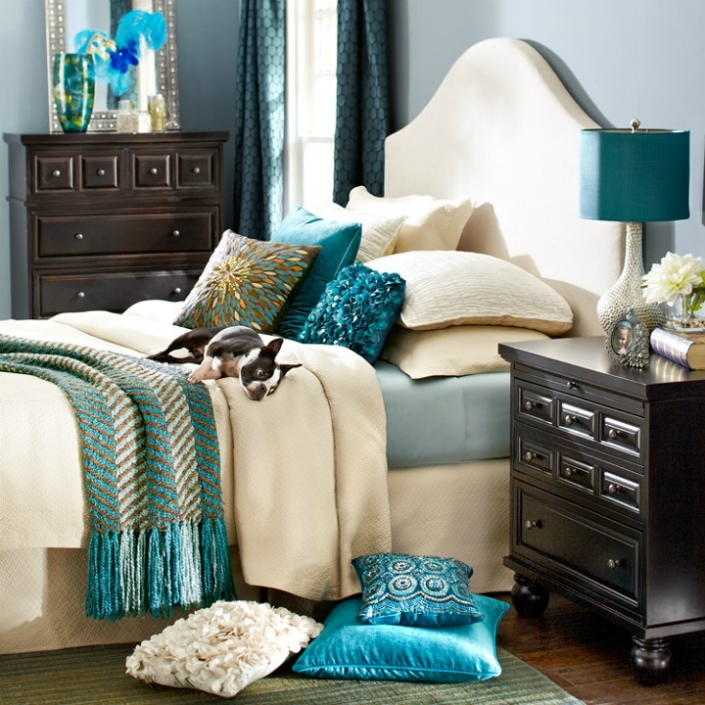 Use Teal For An Unique Home Decor